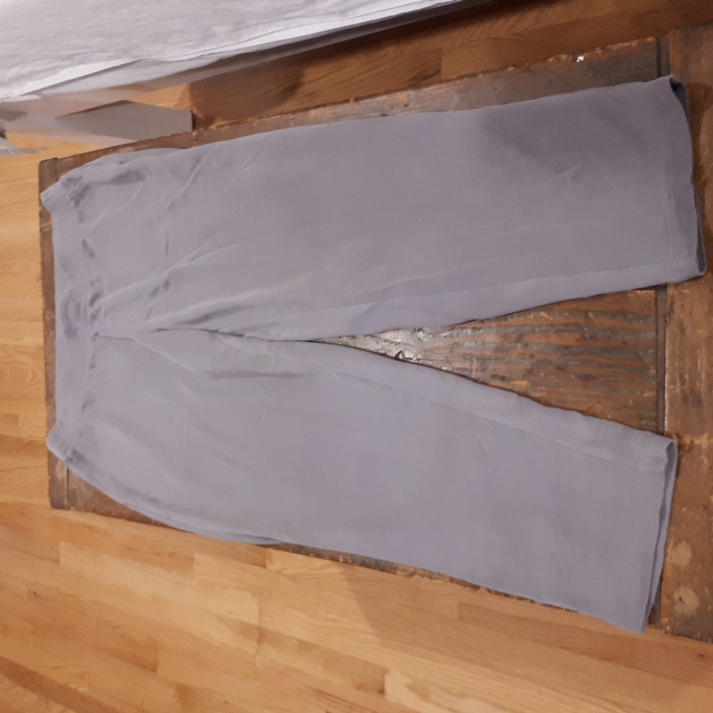 Pure Jill tensel relaxing pants. Size M.  Super soft.